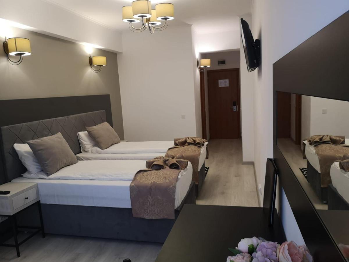 Hotel Helin - Calea Bucuresti Craiova Exterior photo