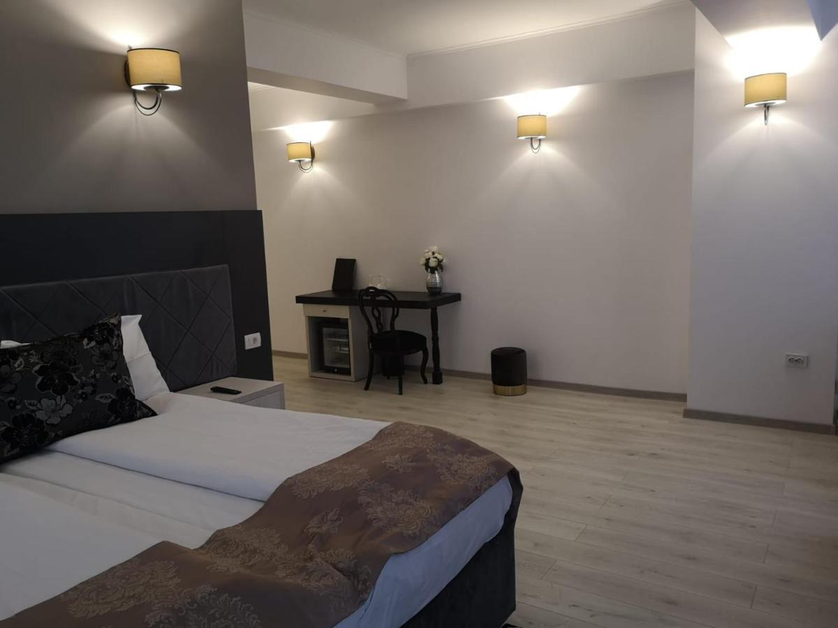 Hotel Helin - Calea Bucuresti Craiova Exterior photo